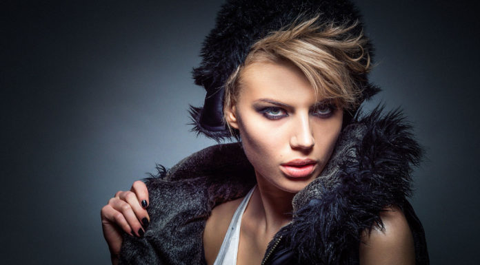 Alexa Chung and Sofia Vergara Don’t Play by the Red Carpet Rules